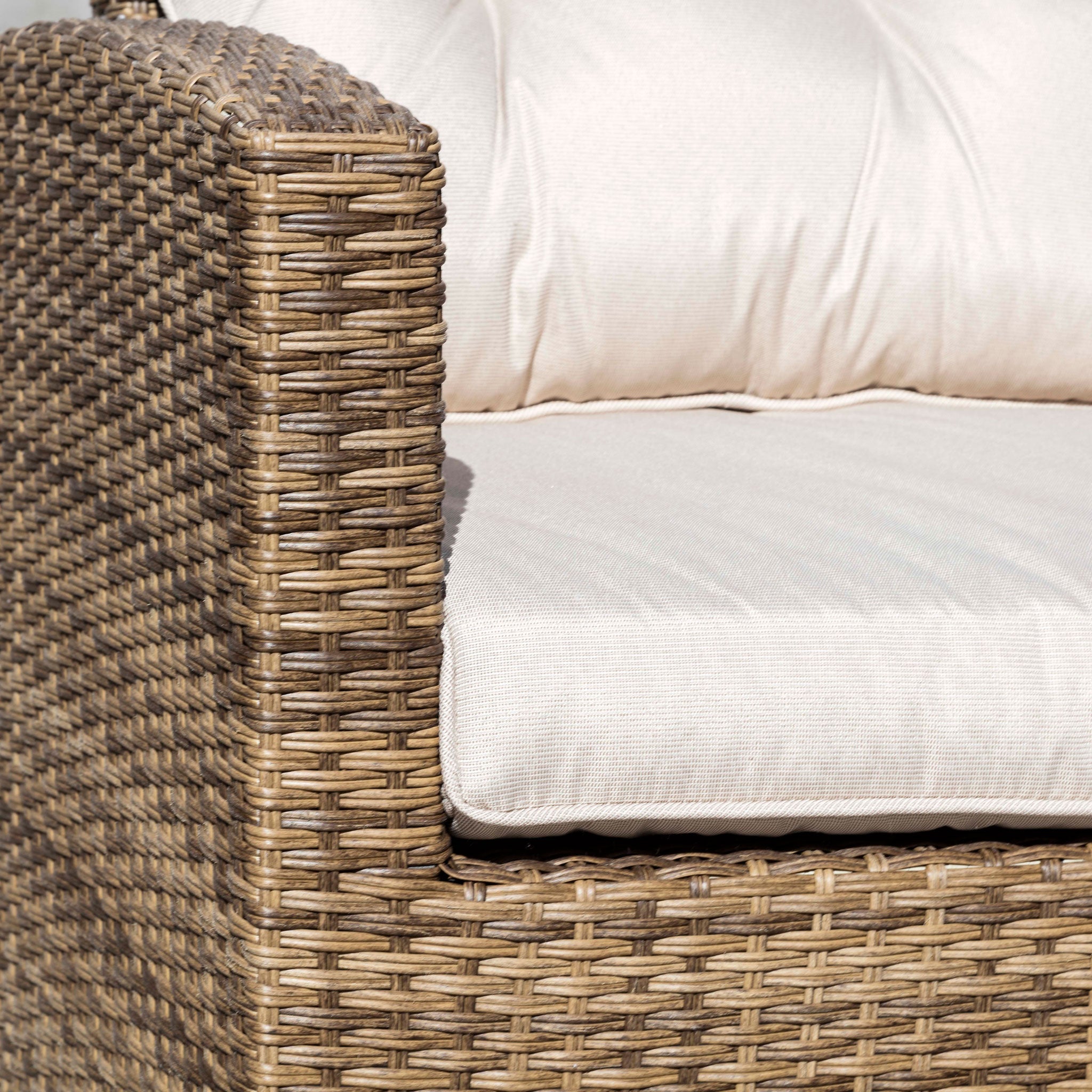 detail2fauteuiltivolinaturel Mobellianova